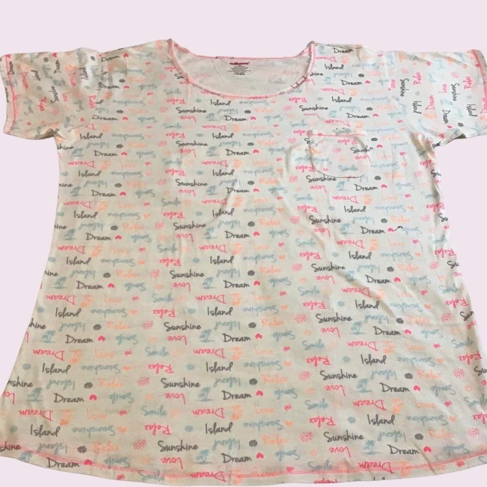 DOLLHOUSE CREAM AND PINK ROBES 3X - Picture 2 of 11